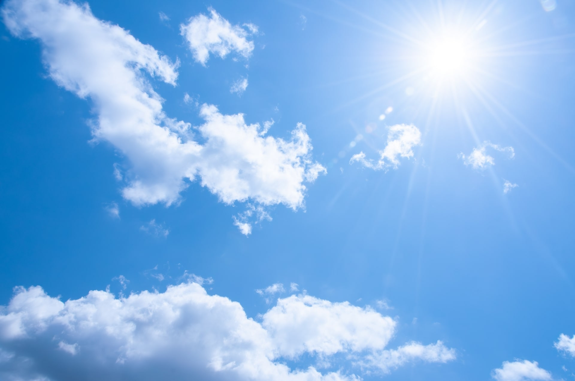 【介護士向け】夏を快適に過ごすための暑さ対策を紹介