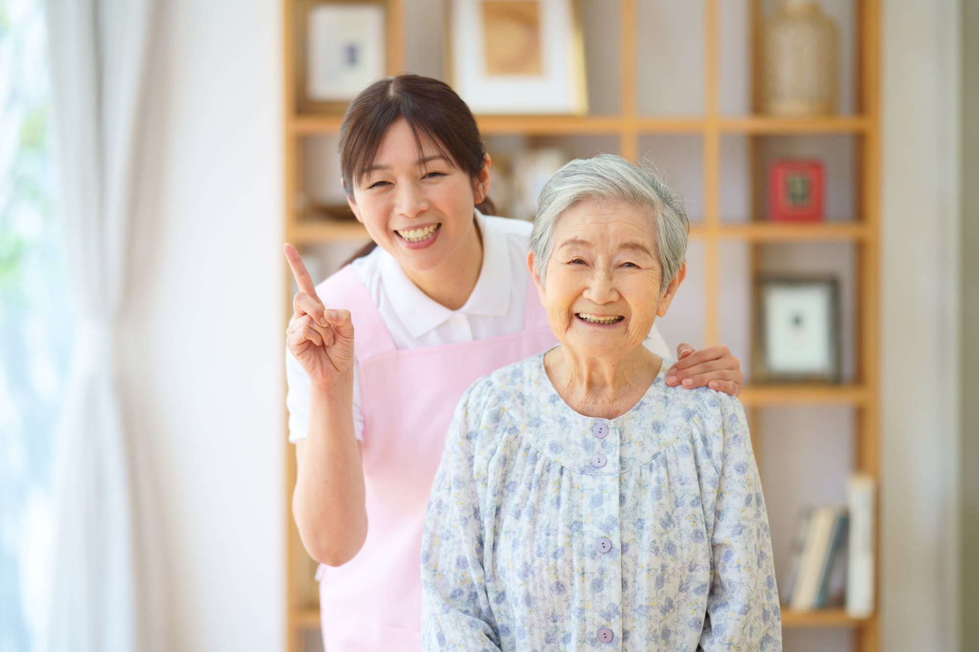 介護職は何歳まで続けられる？定年は？