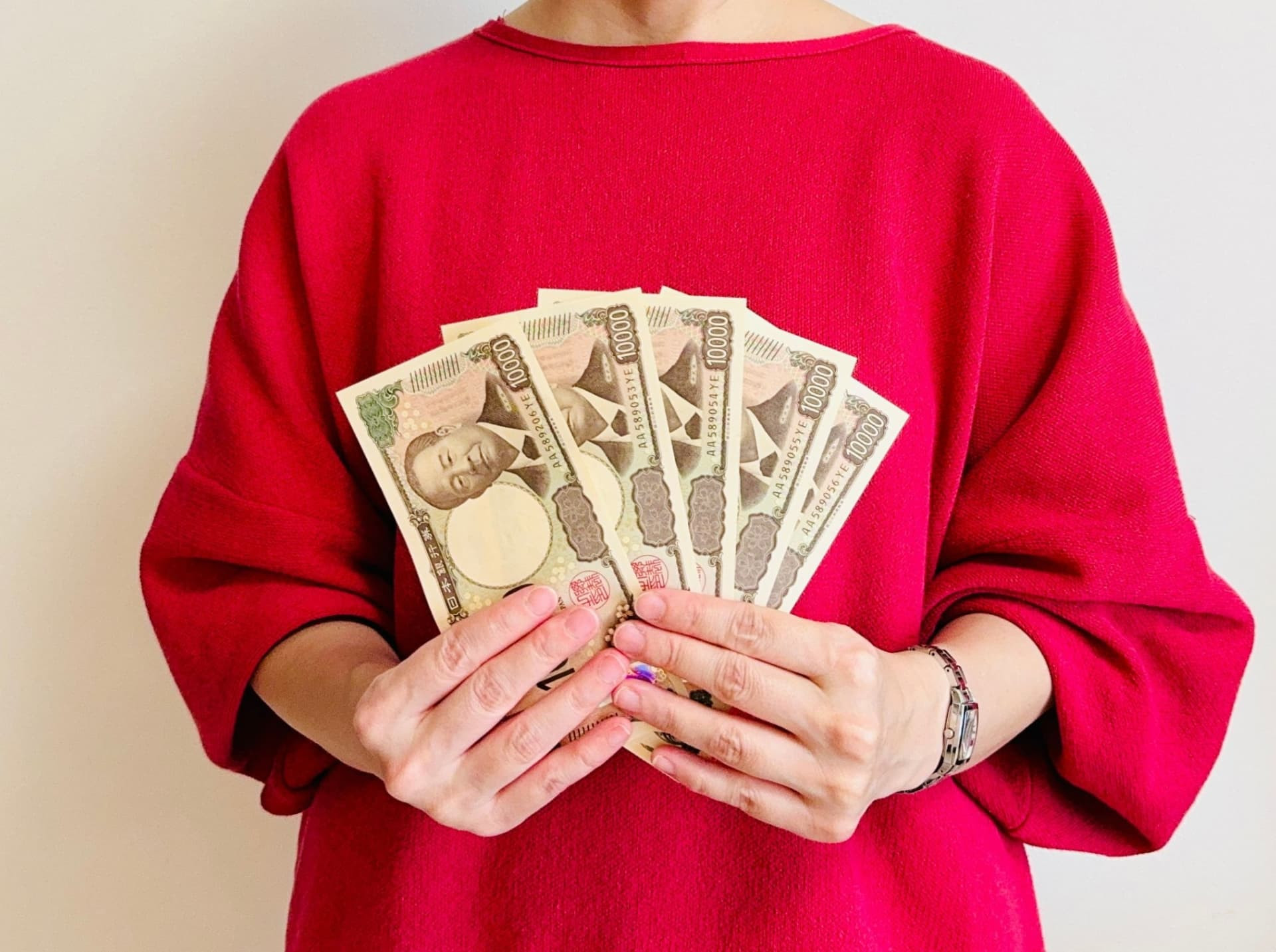 介護士が月収30万円以上を目指すには何をしたらいい？