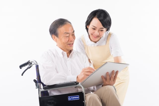 サービス提供責任者(サ責)になるには?資格や要件は?