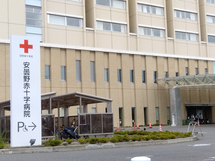 安曇野赤十字_看板
