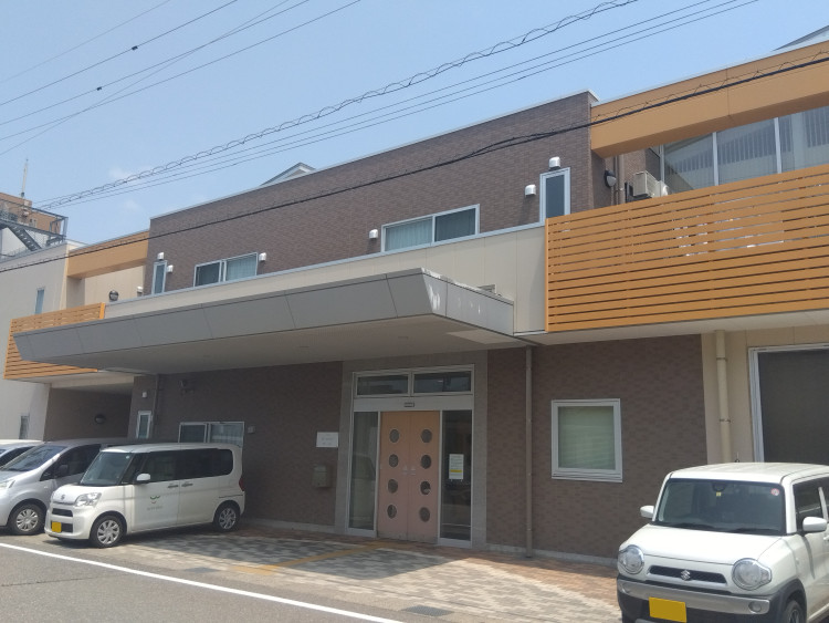 訪問看護ステーション　わらく
